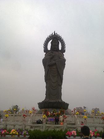 Photos of Guiyuan Temple