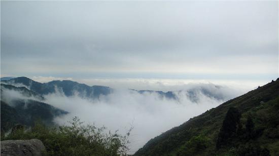 Photos of Mt. Hengshan Folk Culture City